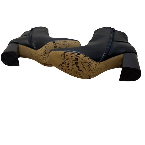 Bella-Vita Womens Black Leather Ankle Boots Sz 8WW - Picture 4 of 9